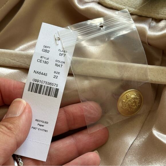 J. Crew Toscana Coat in Italian Stadium-Cloth Wool Blend Natural Plus Sz 22 NWT - Picture 13 of 16